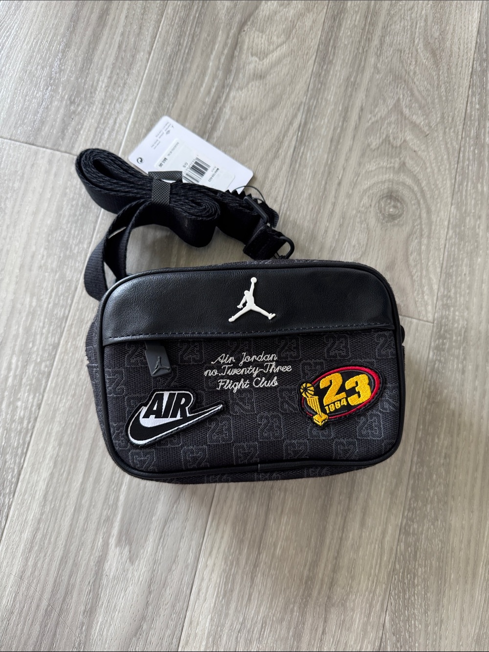Nike Air Jordan Monogram Crossbody Camera Travel Bag - Picture 6 of 6